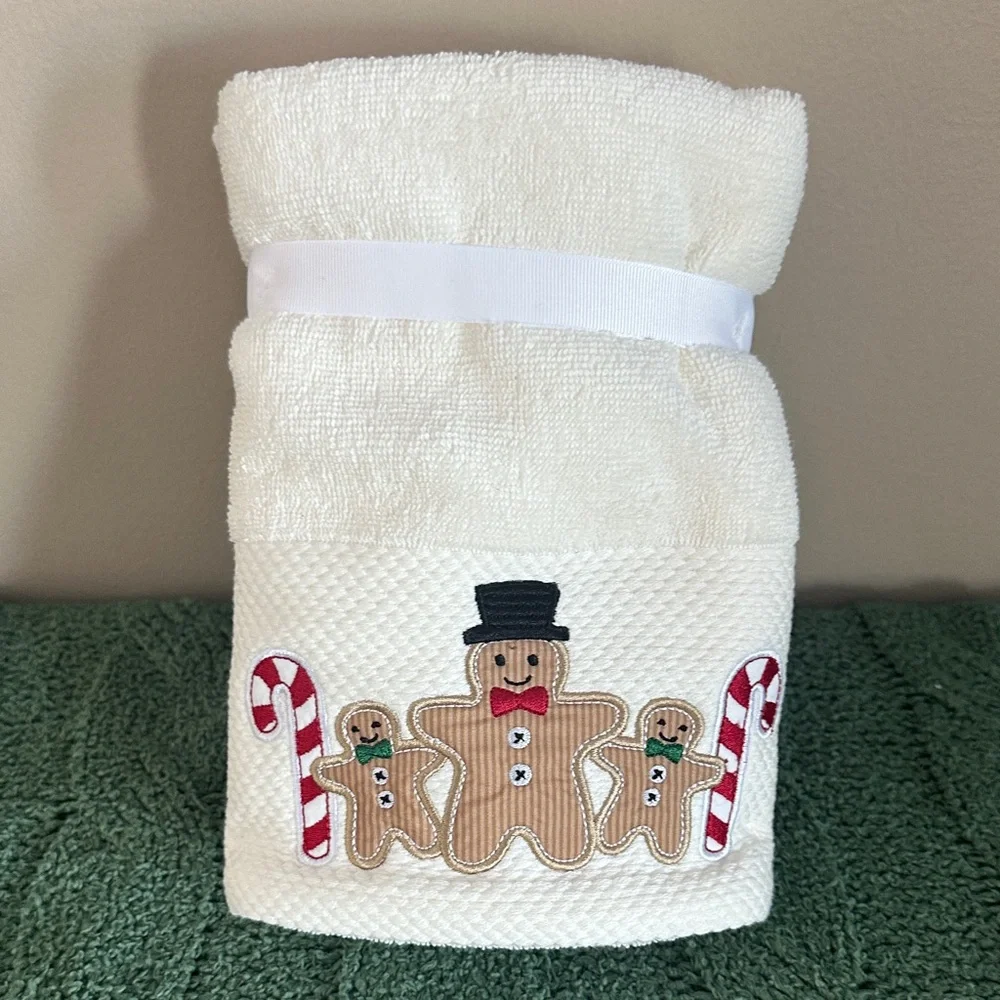 Balsam & Fir Holiday Christmas Gingerbread Hand Towels Set of 2 NEW!